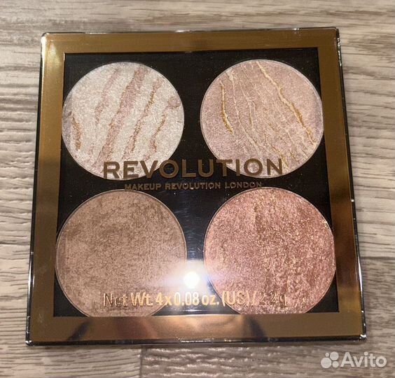 Новый Хайлайтер Revolution Makeup