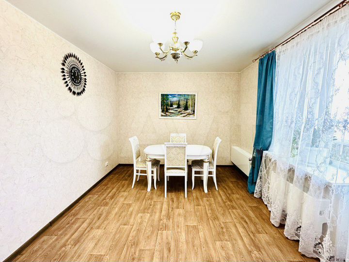 3-к. квартира, 83,5 м², 12/16 эт.