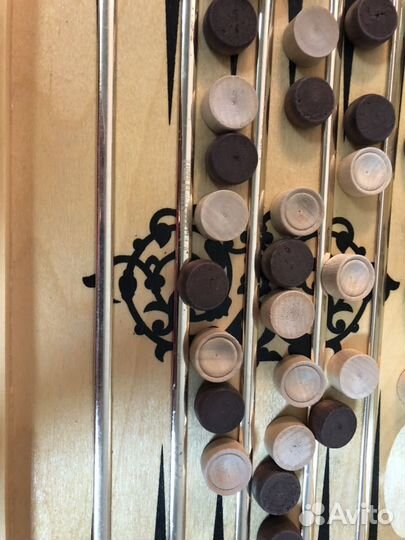 Нарды для незрячих и слабовидящих людей