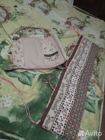 Высокие бортики в кроватку + держатель подгузников