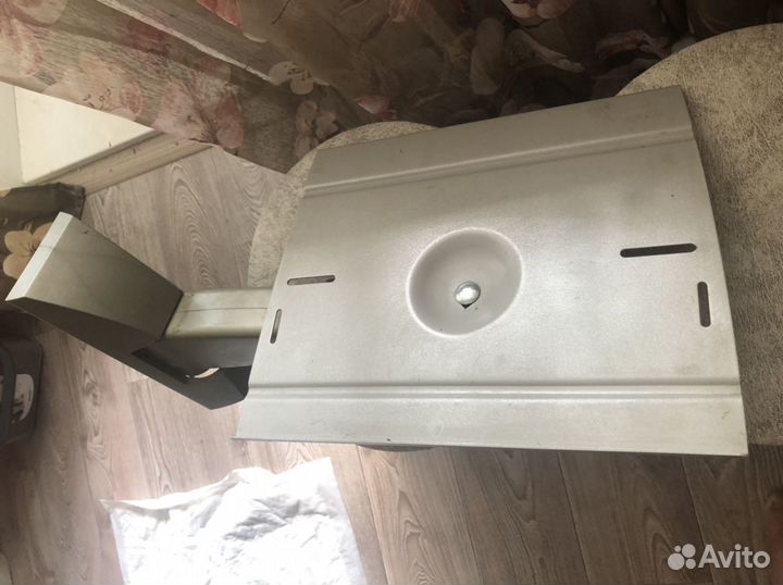 Полка для тв