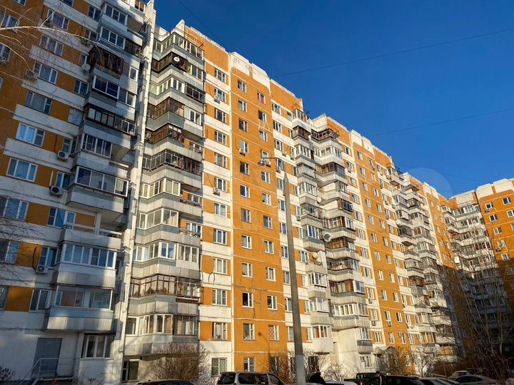 Квартира-студия, 17,9 м², 1/12 эт.