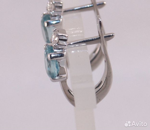 Серьги с голубыми Цирконами и бриллиантами