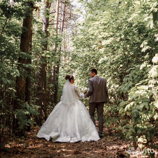 Свадебное платье