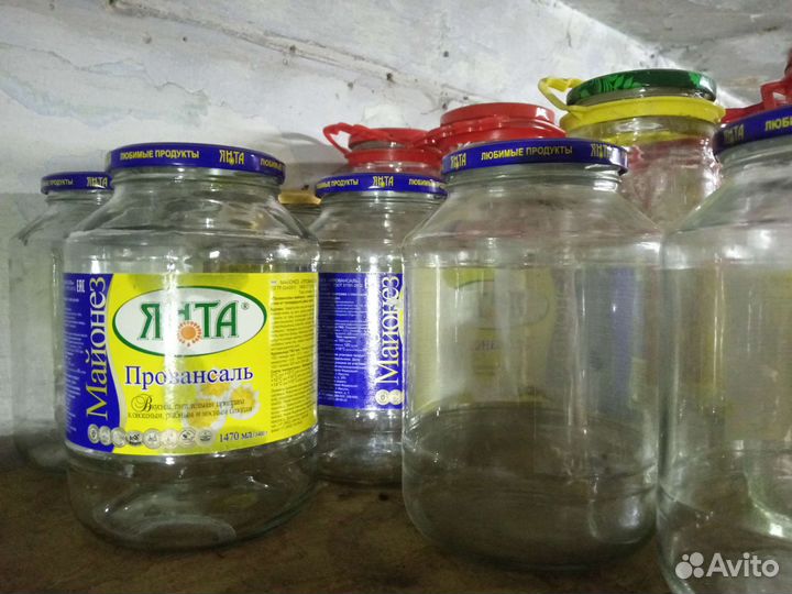 Банка стеклянная резьбовая (с крышкой)