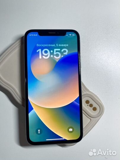 iPhone X, 64 ГБ