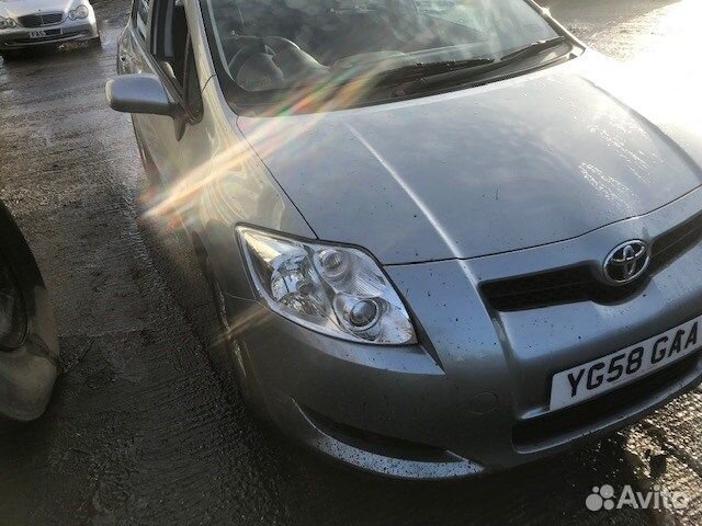 Разбор на запчасти Toyota Auris E15