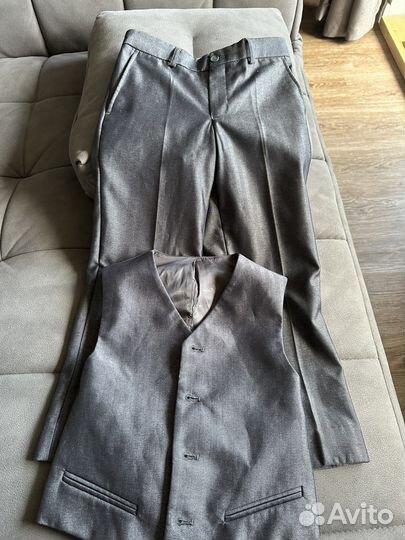 Школьная форма серая