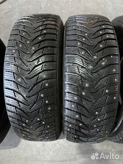 Kumho WinterCraft SUV Ice WS31 215/70 R16 100T