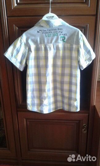 Две рубашки для мальчика 122 см