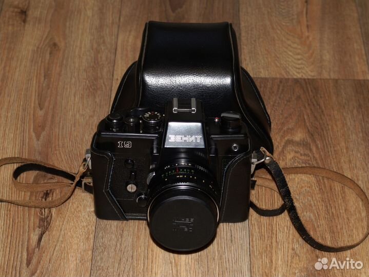 Зенит 19, с чехлом (сделано В СССР)