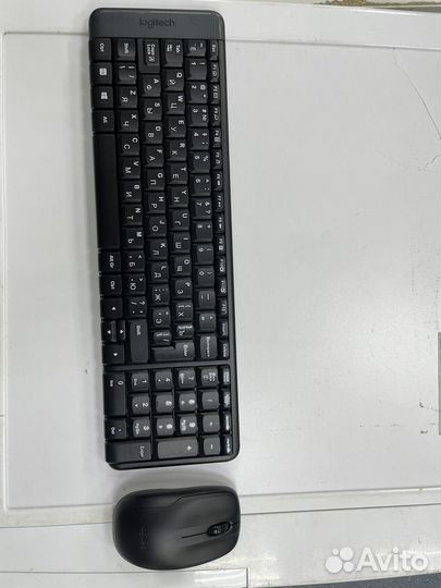 Беспроводная клавиатура и мышь logitech mk220