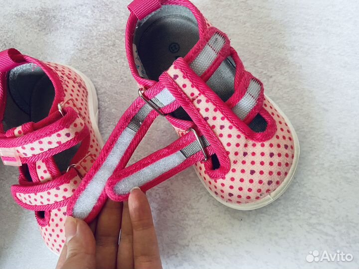 Сандалии для девочки 22