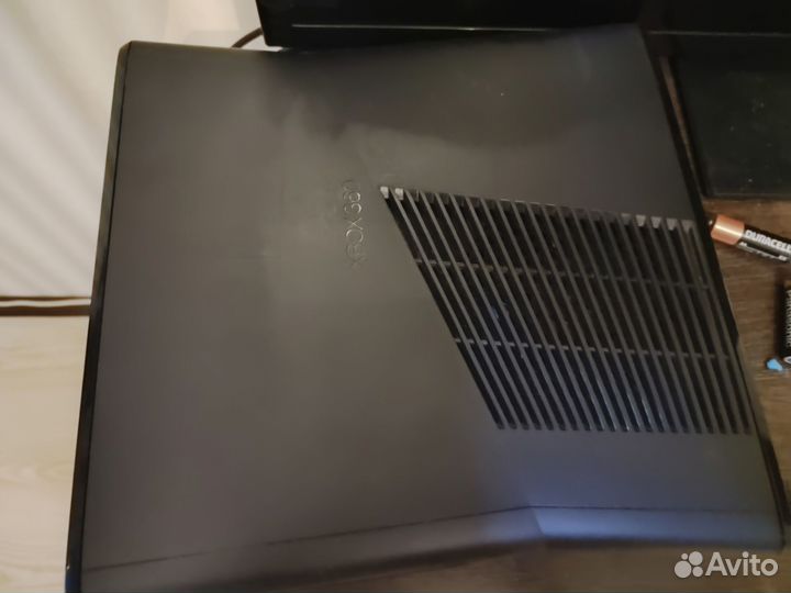 Xbox 360 slim прошитый freeboot 250GB