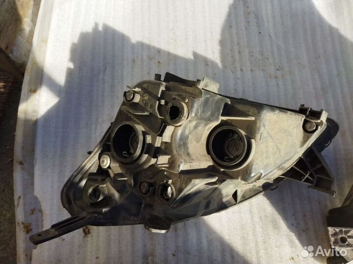 Фара на газель