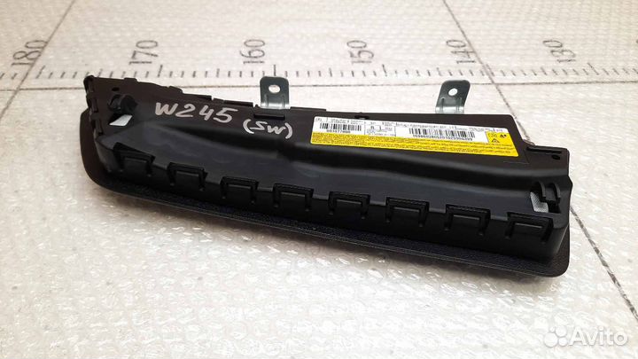 Подушка безопасности в сиденье пассажира Mercedes