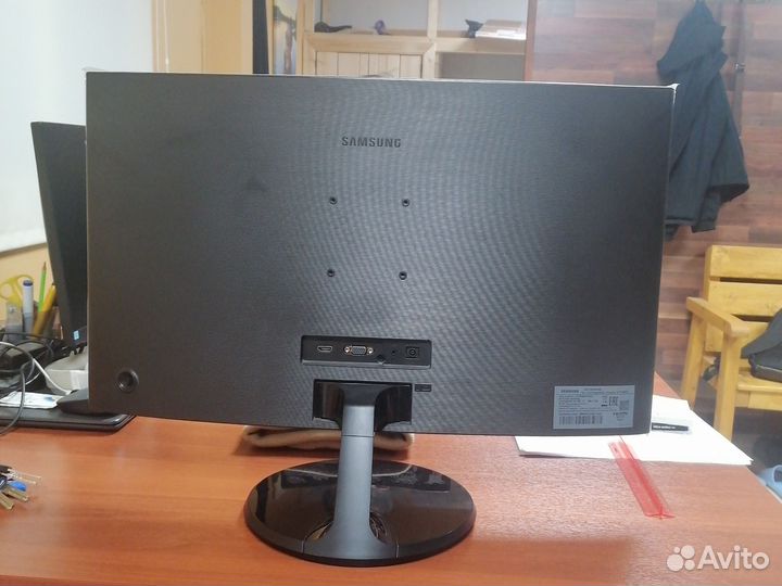 Монитор для компьютера игровой