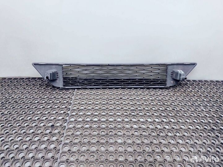 Решетка в бампер seat Toledo 4 2013 6JA853677