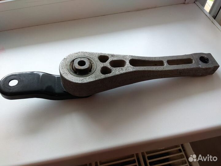 Опора двигателя с акпп1K0 199 855 AN