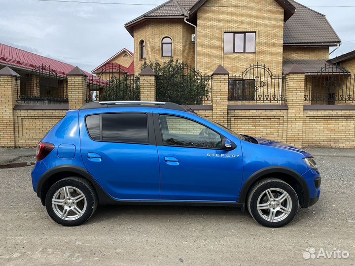 Renault Sandero Stepway 1.6 МТ, 2016, 46 000 км