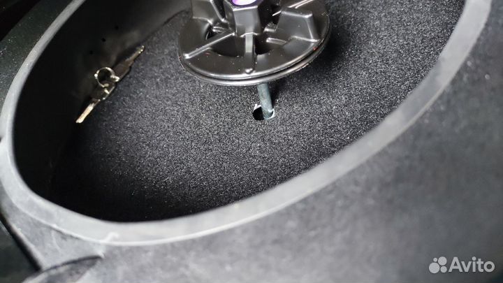 Сейф в запаску