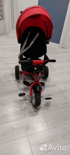Трехколесный велосипед коляска
