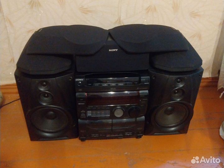 Музыкальный центр Sony