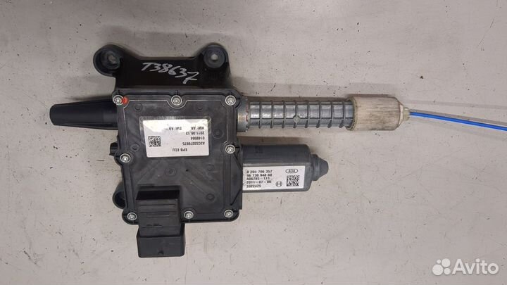 Электропривод ручного тормоза Peugeot 3008, 2011