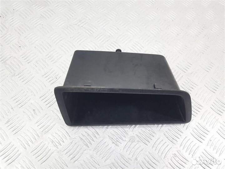 51477360176 Бардачок BMW 7 G11/G12