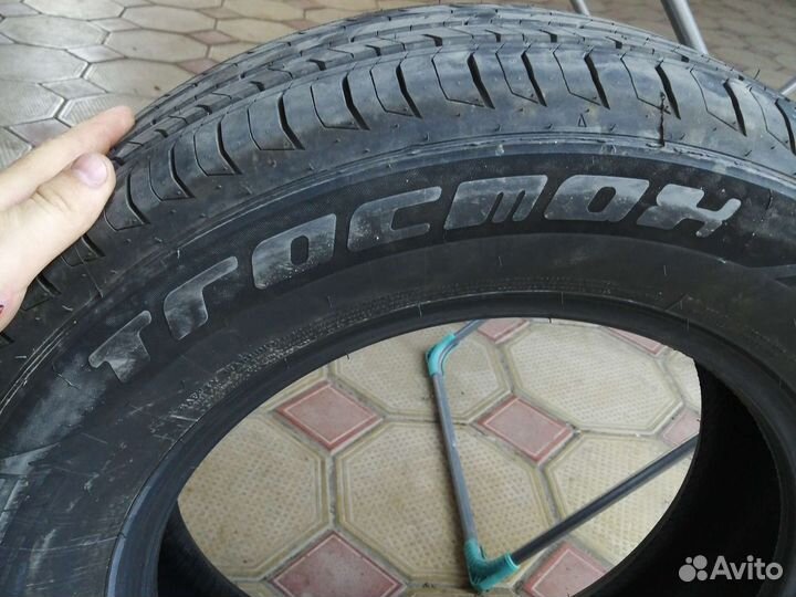 Tracmax X-Privilo TX5 215/65 R16