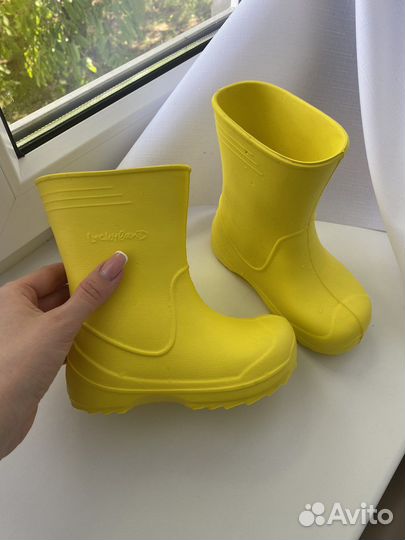 Резиновые сапоги