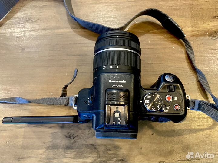 Фотоаппарат Panasonic Lumix DMC-G5 Kit
