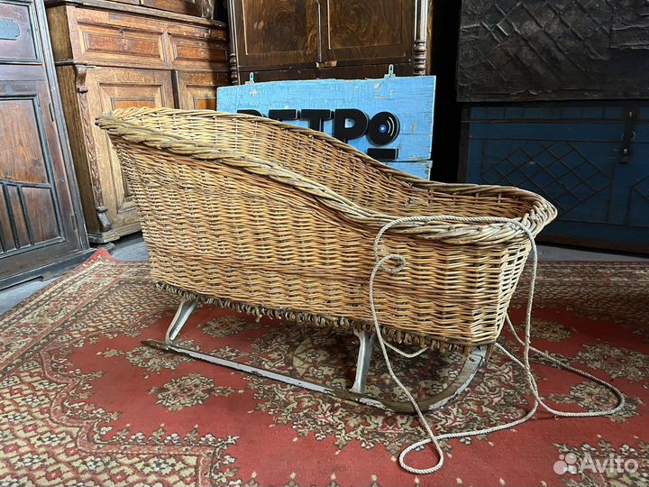 Сани плетеные