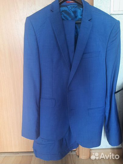 Костюм мужской синий 48