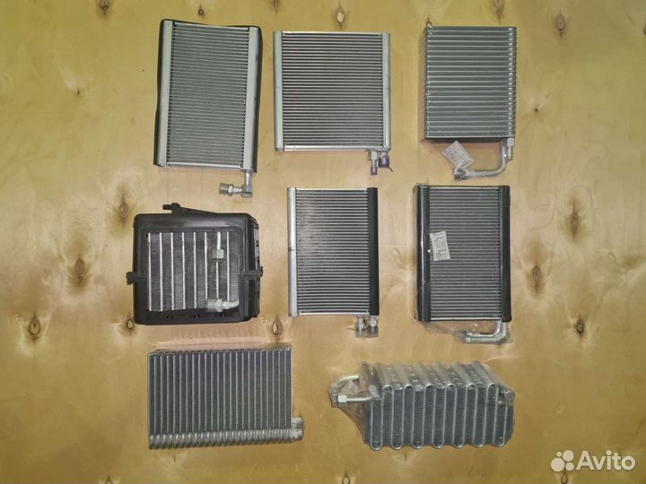 Штатный испаритель кондиционера / автокондиционера