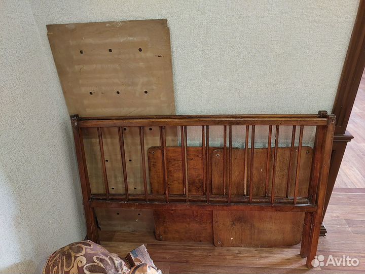 Кроватка, противоударники, балдахин