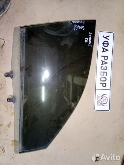 Стекло двери переднее правое тонированное Hyundai