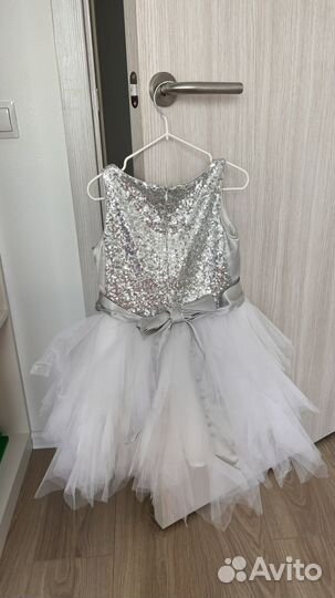 Платье на девочку