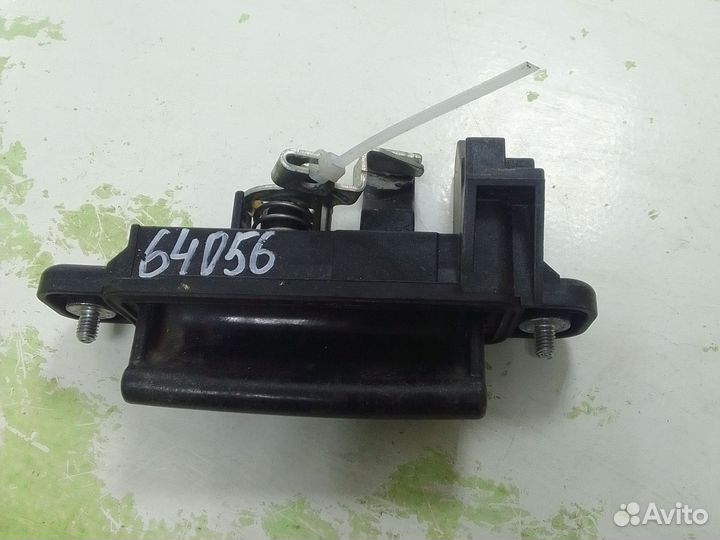 Ручка открывания багажника Mazda 3 BK