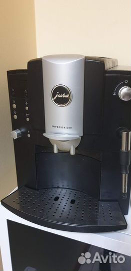 Кофемашина jura impressa e80
