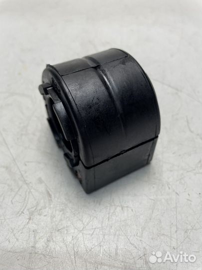 Втулка стабилизатора 51306T6BJ01 Honda