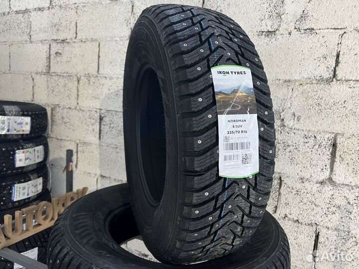 Ikon Tyres Nordman 8 235/70 R16 106T