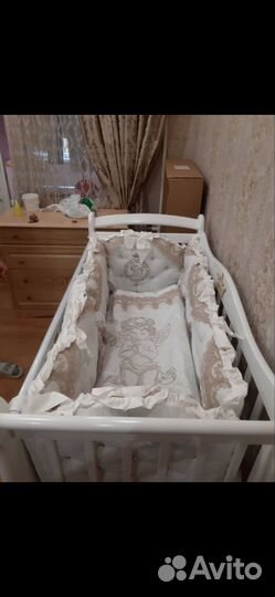 Комплект в кроватку, бортики