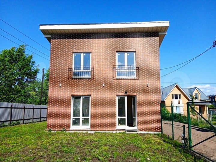 Дом 104 м² на участке 4 сот.