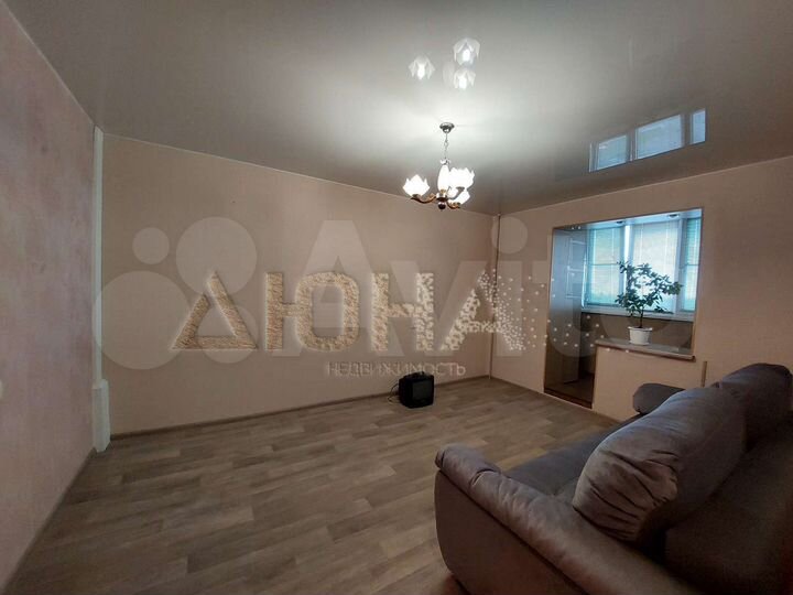 2-к. квартира, 52 м², 9/9 эт.