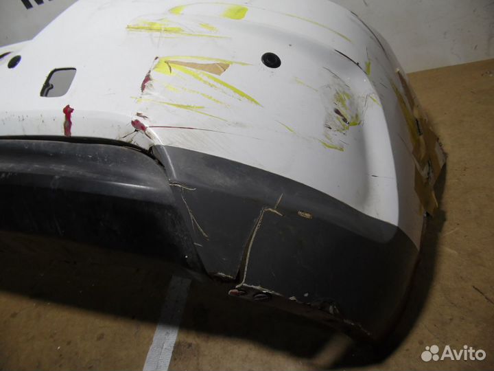 Задний бампер Ситроен С4 Б7 хетчбек