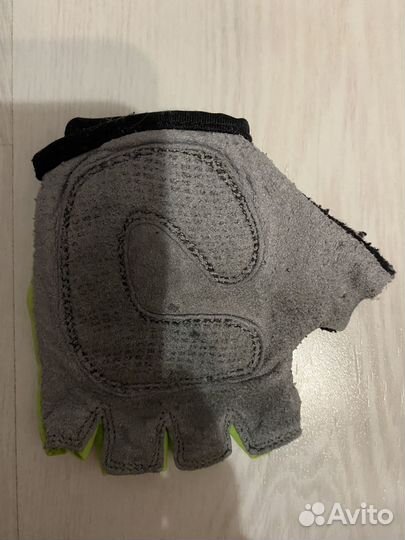 Перчатки для велосипеда