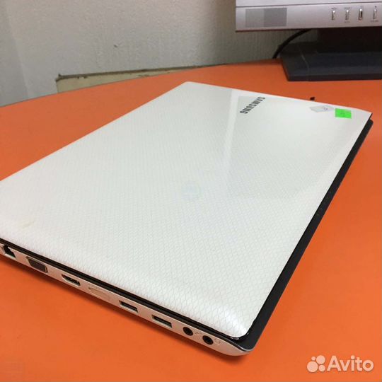 Ноутбук - samsung r430- 0LT