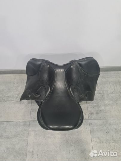 Седло для лошади конкур germida grand prix pro