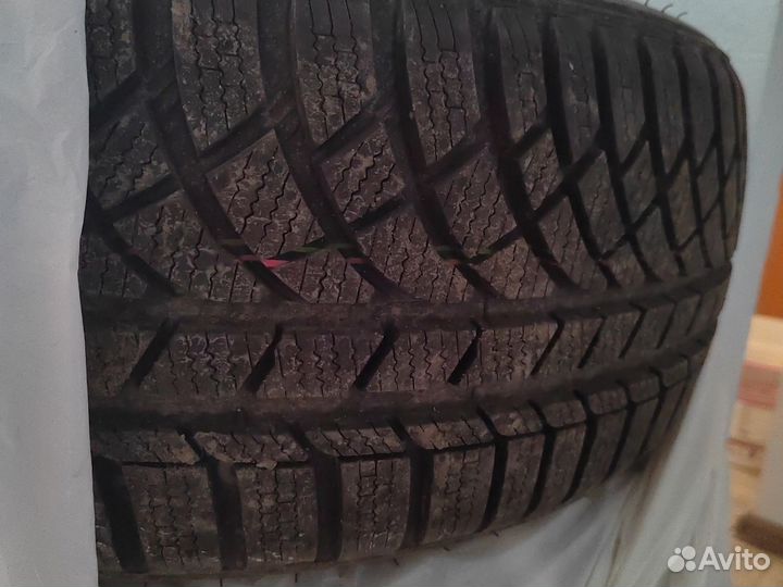 Kumho WinterCraft WP72 205/55 R16 94V